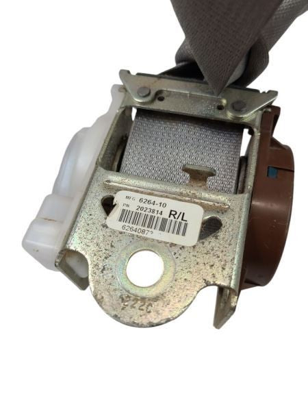TUNDRA    2006 Seat Belt Rear 598050