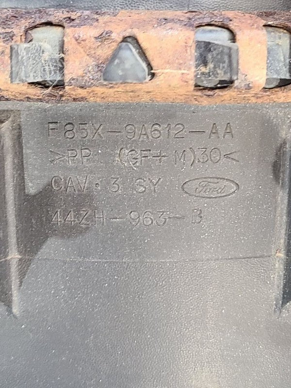 Air Cleaner Thru 09/18/03 Fits 98-03 NAVIGATOR 666827