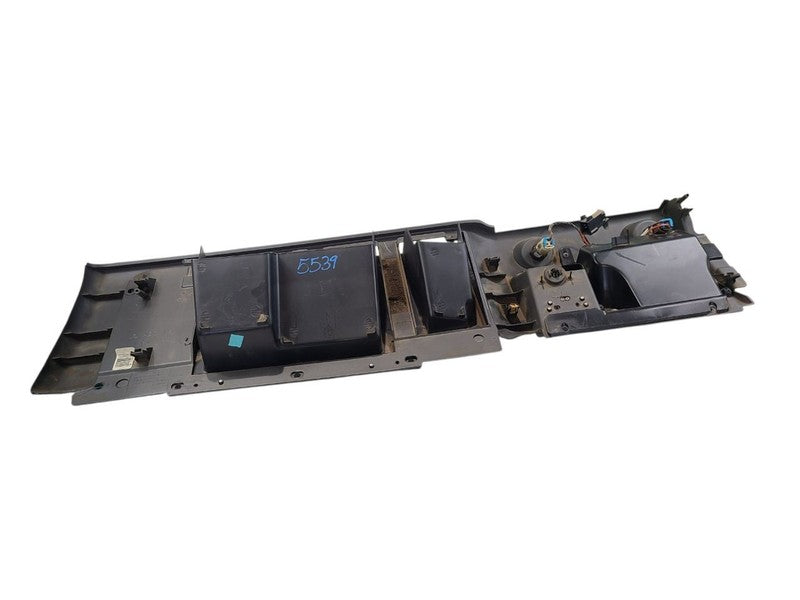 SILVRDO25 2005 Glove Box 668077