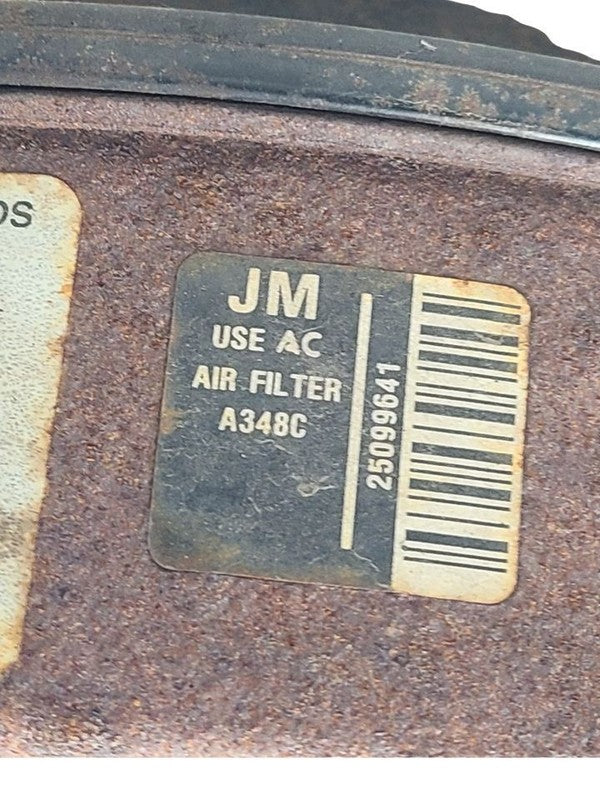 Air Cleaner 7.4L Fits 94-95 CHEVROLET 2500 PICKUP 670790