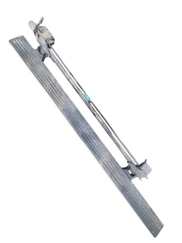 F150      2021 Running Board 680759