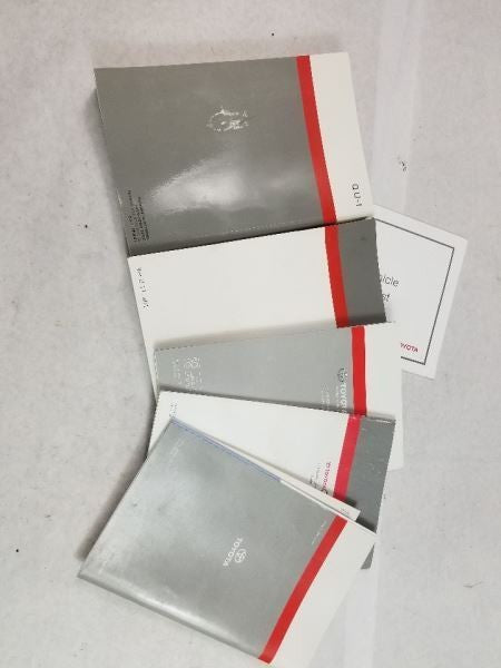 CAMRY     2012 Owners Manual 530335