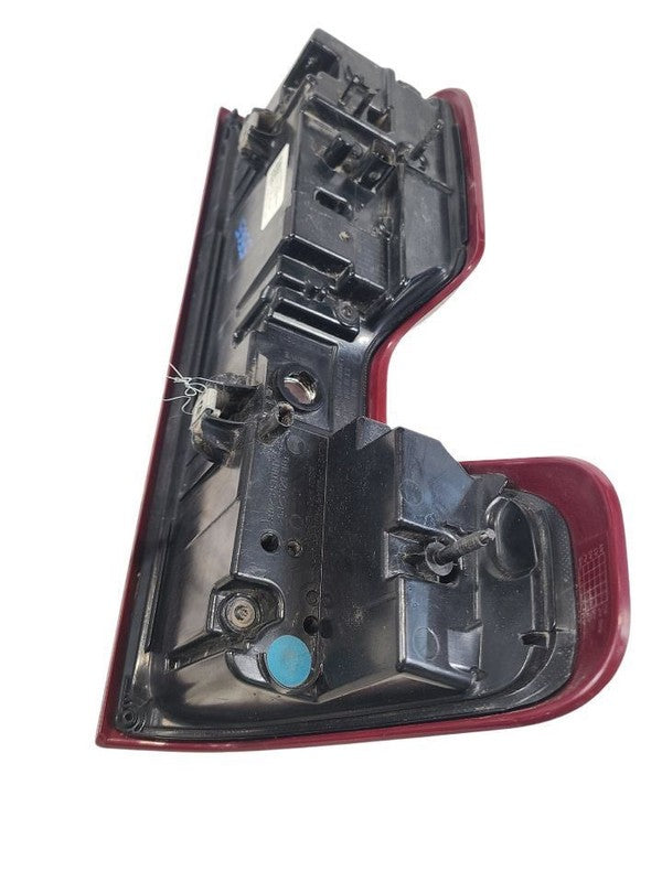 Passenger Tail Light Pickup With Box Fits 19-26 SILVERADO 1500 PICKUP 