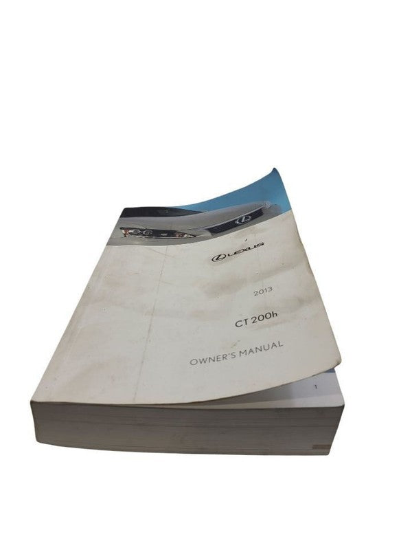 CT200H    2013 Owners Manual 621367