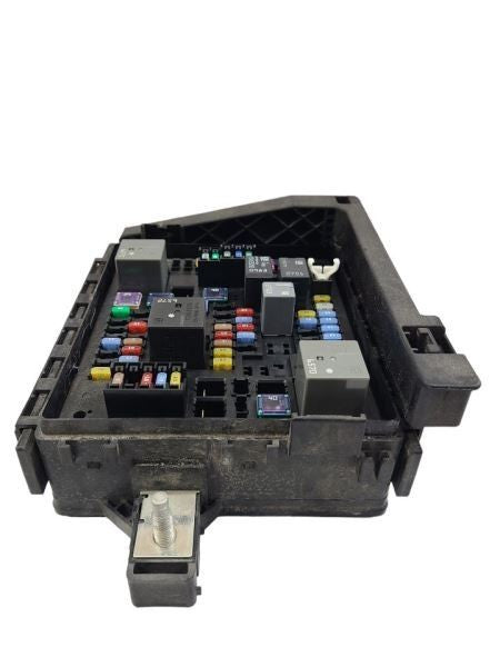 Fuse Box Engine VIN Z 11th Digit ID 84085249 Fits 17 ACADIA 587341