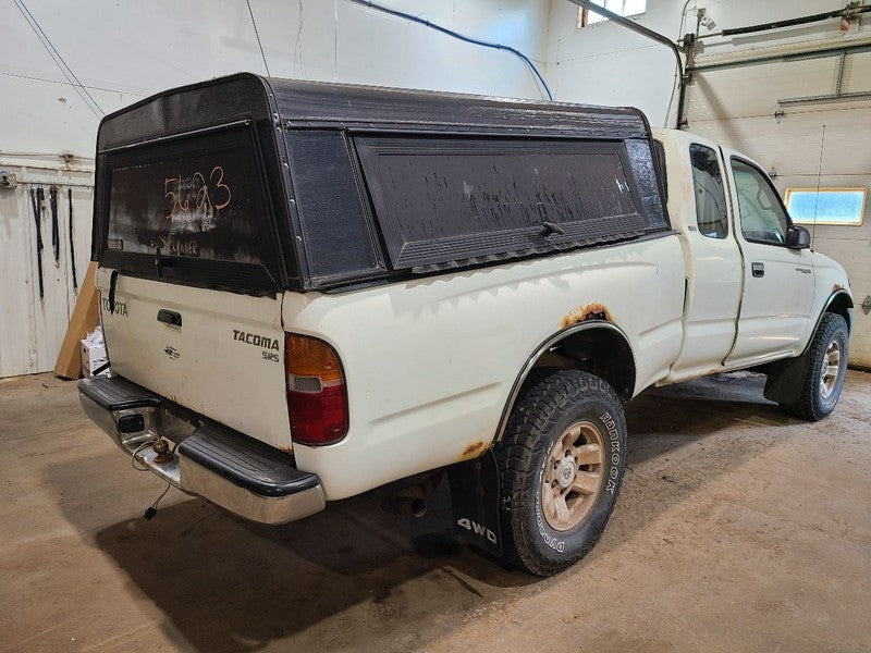 Driver Quarter Glass Extended Cab Gray Tint Fits 95-00 TACOMA 673179