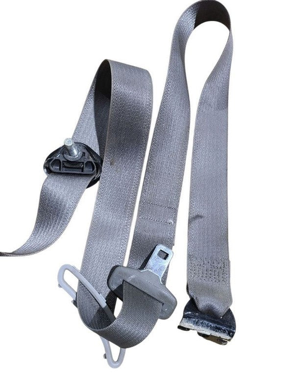 SILVRDO25 2015 Seat Belt Rear 627195