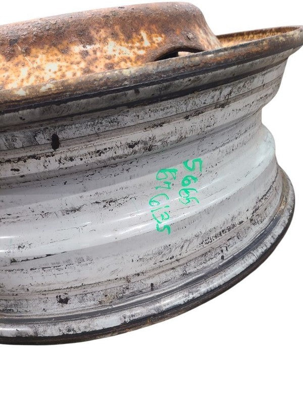 F550SD    2004 Wheel 676135