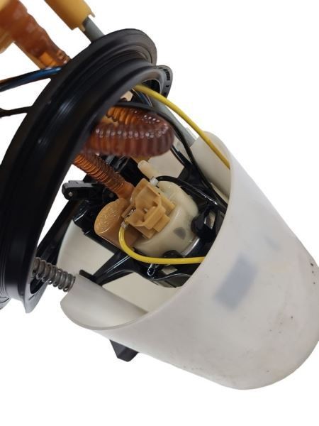 Fuel Pump Assembly Sedan In Tank 2.0L Diesel Fits 09-14 JETTA 569119