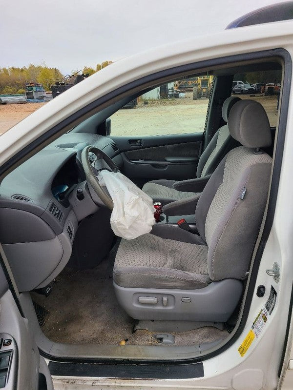 Passenger Right Sun Visor Illuminated Fits 05-10 SIENNA 649877