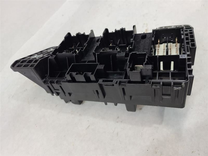 RAM15NEW  2021 Fuse Box Cabin 555510