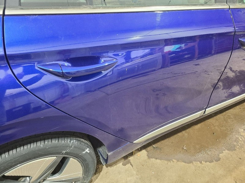 Passenger Rear Side Door With Body Side Moulding Fits 17-22 IONIQ 6561