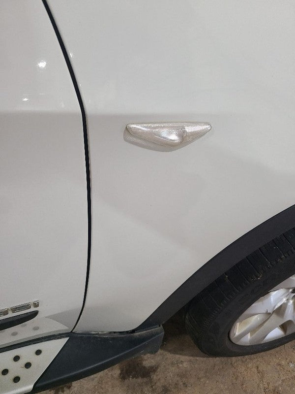 Passenger Right Fender Without Headlamp Washers Fits 11-13 BMW X5 6703