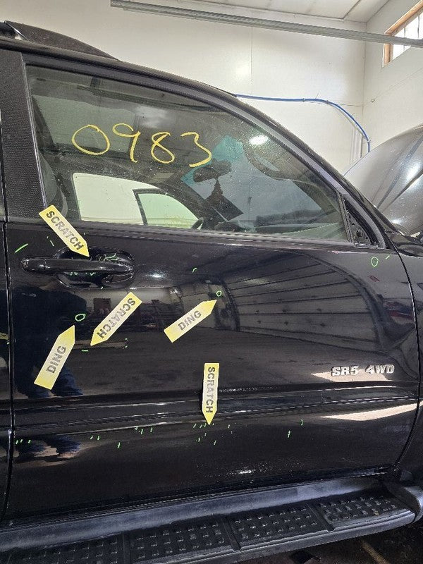 Passenger Front Door Without Theft Deterrent Fits 03-05 4 RUNNER 62203