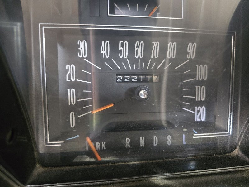DELTA 88  1972 Temperature Control 642293