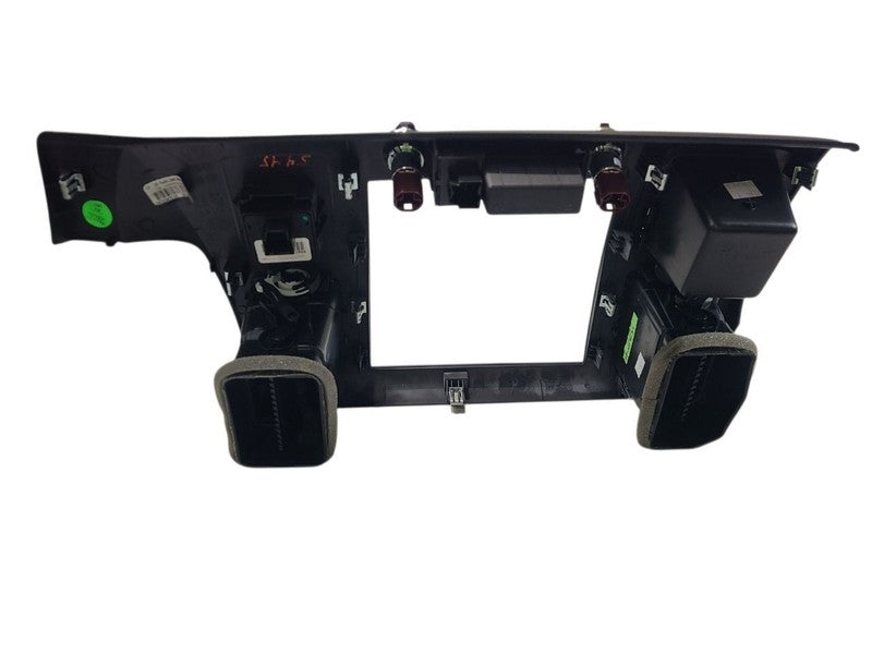 SILV15NEW 2007 Dash Bezel 661902