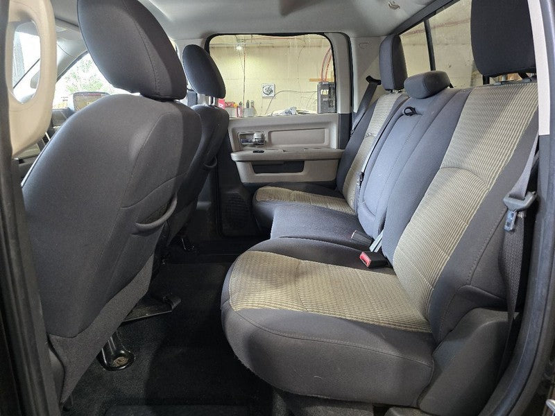 Seat Belt Front Crew Cab Bench Seat Fits 10-13 DODGE 2500 PICKUP 64108