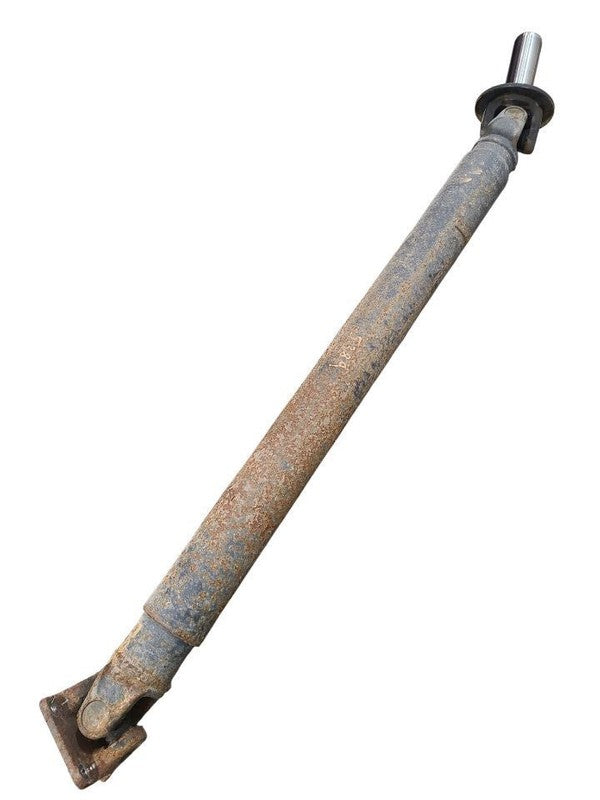Rear Drive Shaft 4WD Fits 99-03 INFINITI QX4 658288