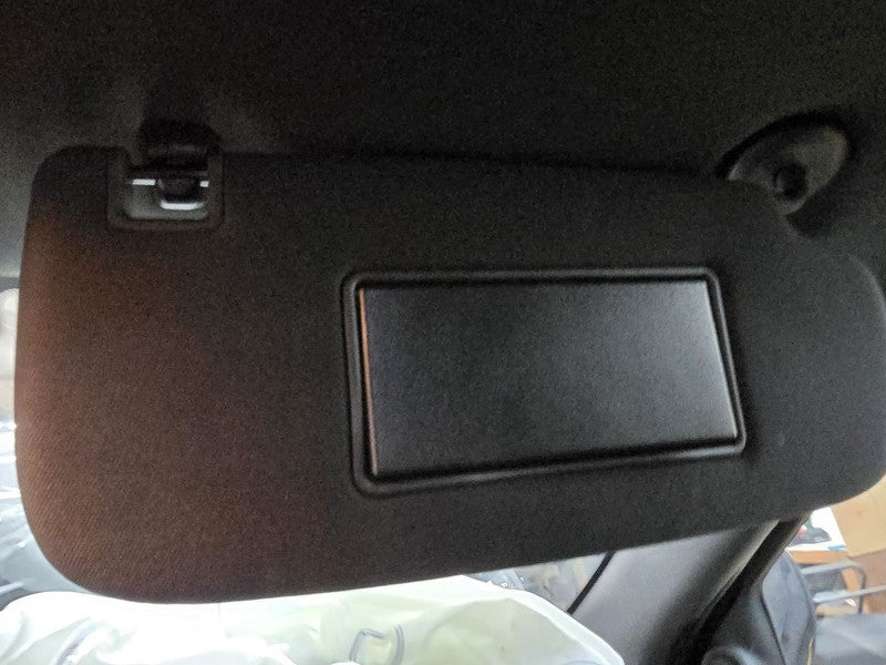 Passenger Sun Visor Wk Body VIN E Or F Fits 14-22 GRAND CHEROKEE 61361