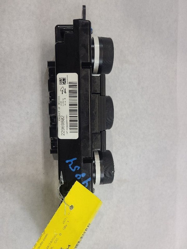 Temperature Control Front Manual Temperature Control Fits 13-17 TRAVER