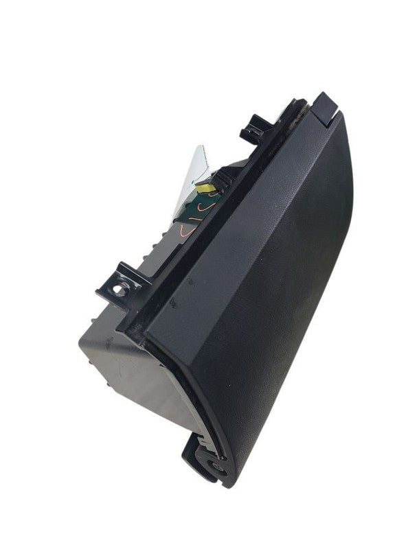 TUNDRA    2013 Glove Box 657096