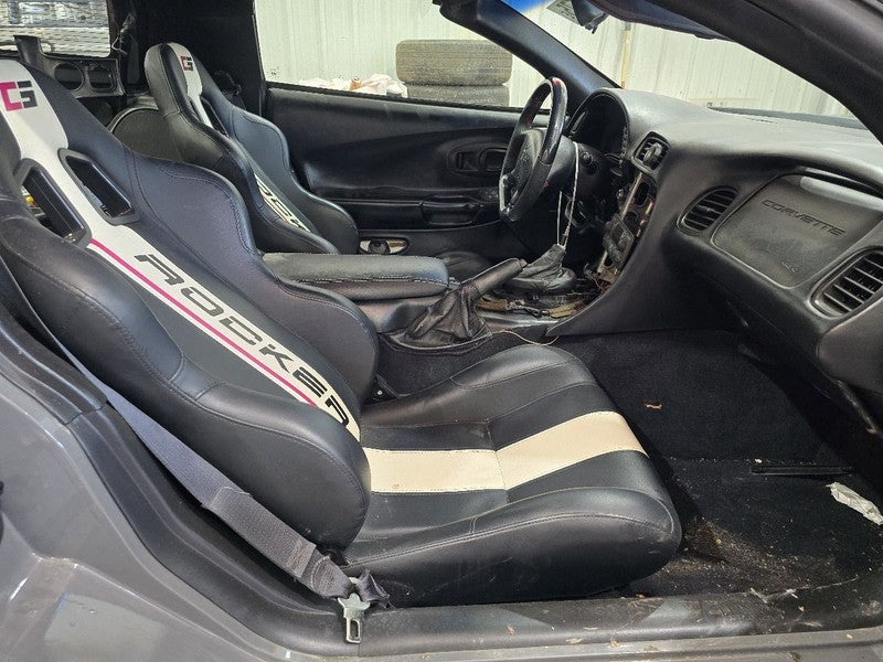CORVETTE  1997 Seat Belt Front 633007