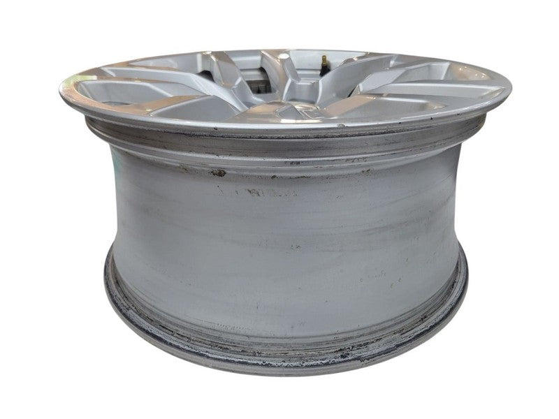 Wheel 18x8-1/2 Opt Pzx Fits 21-24 SUBURBAN 1500 674037