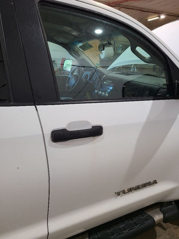 Passenger Front Door Without Automatic Down Window Fits 07-21 TUNDRA 6