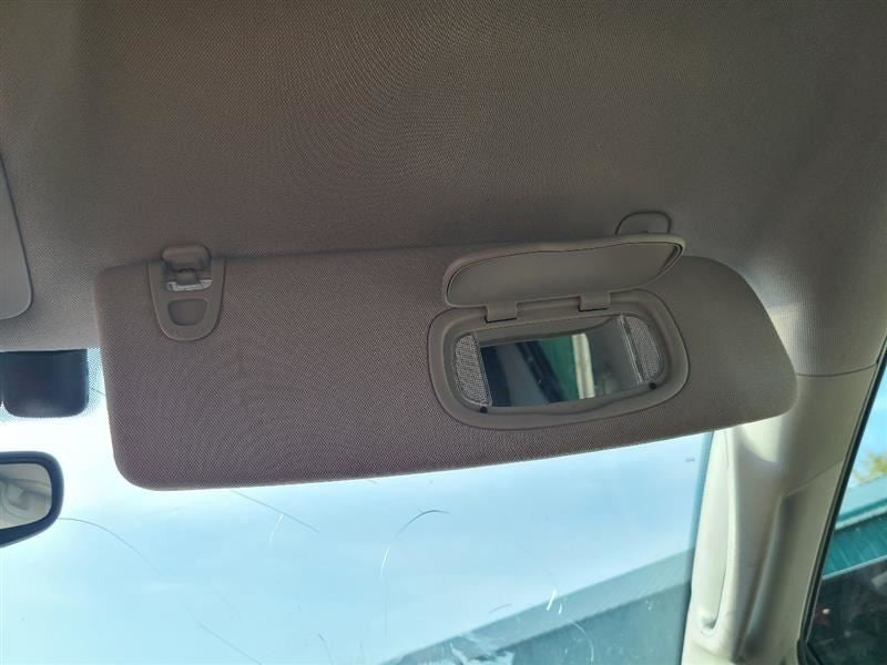 Passenger Sun Visor Illumination Without Sunroof Fits 17-19 PACIFICA 6