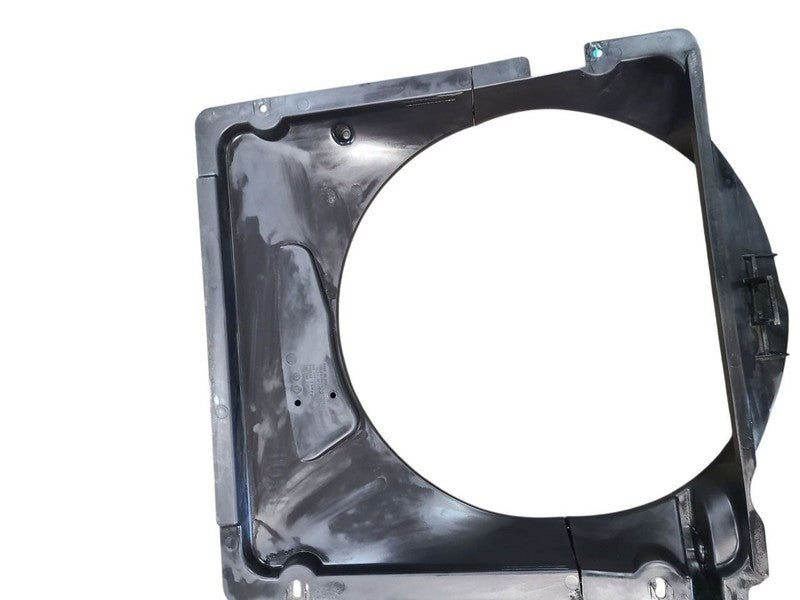 EXPLORER  2010 Radiator Shroud 643523