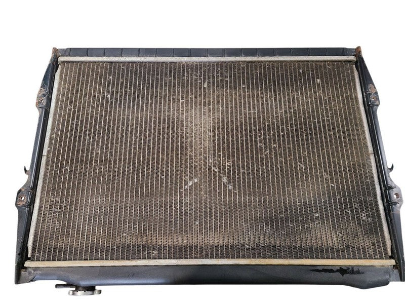 Radiator 6 Cylinder Fits 93-98 T100 638236