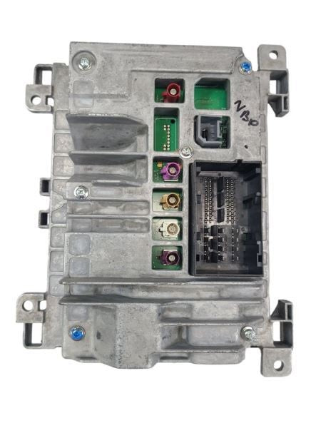 Audio Equipment Radio Display And Receiver 8.4" Touch Screen Fits 19 3