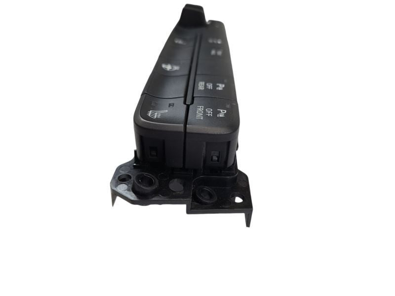 RAM1500   2014 Dash/Interior/Seat Switch 579929