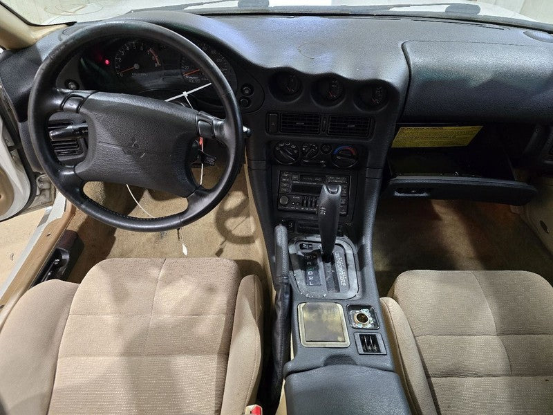 3000GT    1996 Seat Belt Front 610913