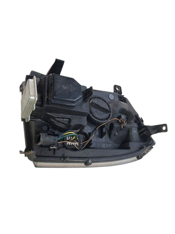 Passenger Right Headlight Xenon HID Fits 09-14 ESCALADE 676693