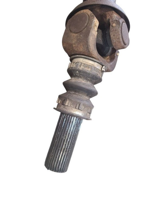 Front Drive Shaft 6.6L Fits 11-19 SIERRA 2500 PICKUP 642371