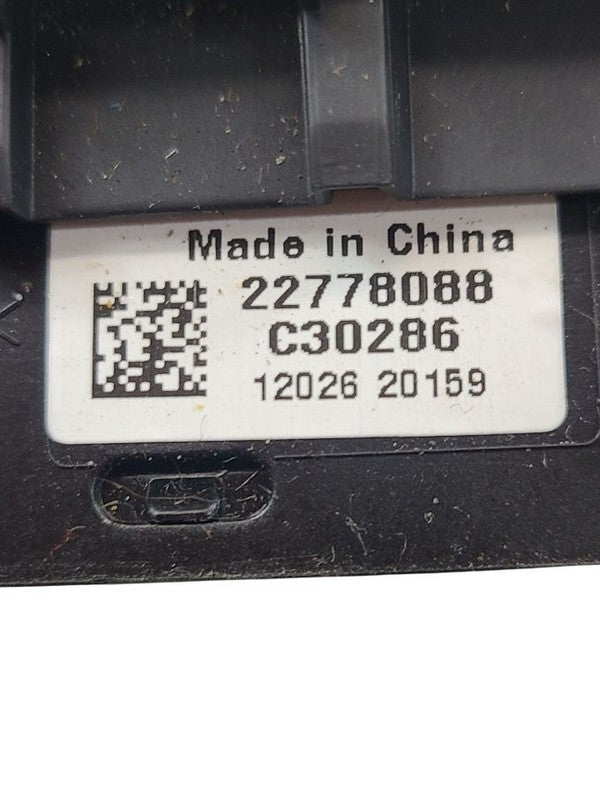 SILVRDO15 2012 Dash/Interior/Seat Switch 635357