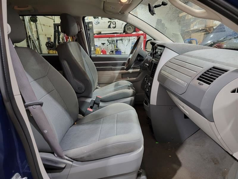 REAR CARAVAN   2010 Center Retractor Seat Belt Rear 569522