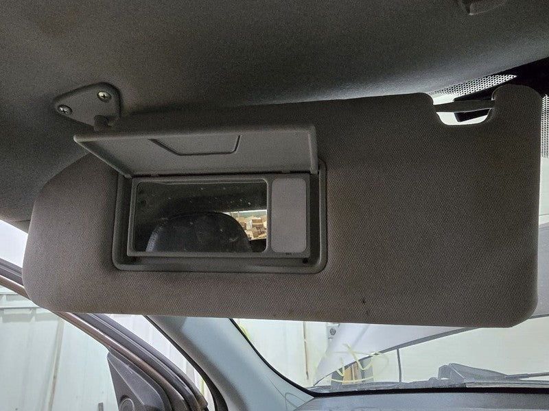 Driver Left Sun Visor With Illumination Fits 16-19 OUTLANDER SPORT 610