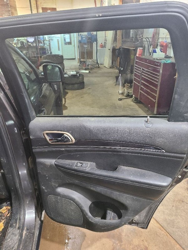 Passenger Rear Side Door Wk Body VIN E Or F Fits 11-22 GRAND CHEROKEE 