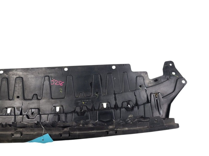Grille Lower Center Of Bumper Mounted Fits 18-20 FIT 649235