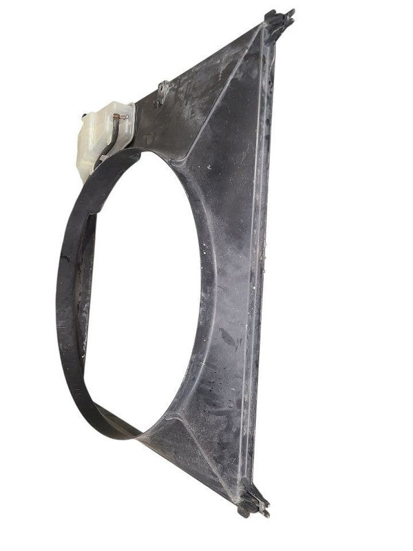 TUNDRA    2010 Radiator Shroud 676625
