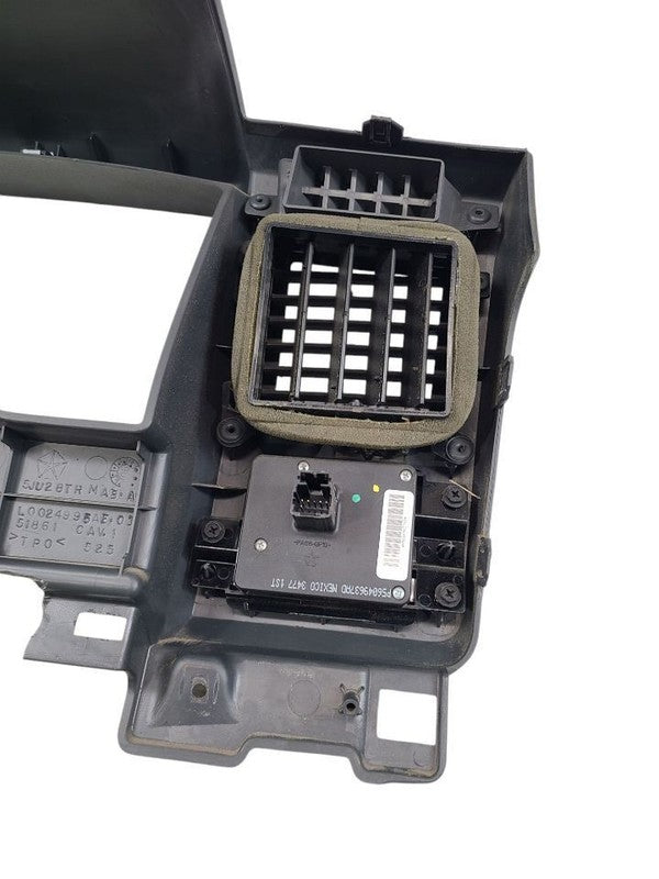 RAM2500   2007 Dash Bezel 625561