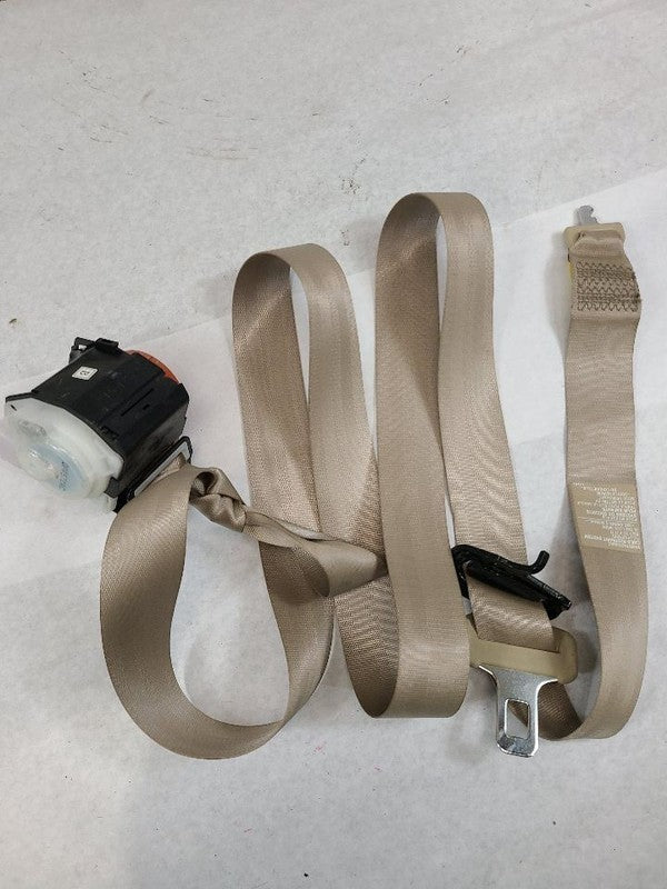GX470     2003 Seat Belt Rear 610329