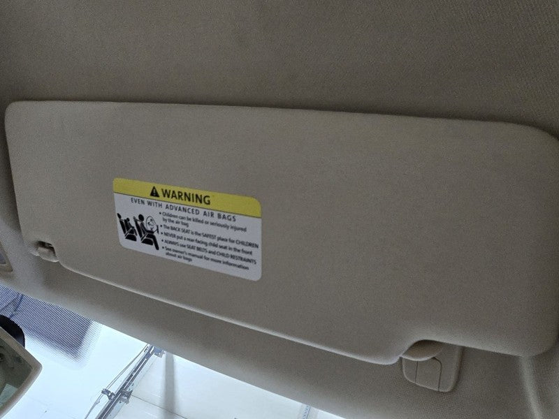 Passenger Sun Visor Illuminated Germany Built VIN W Fits 09-18 TIGUAN 