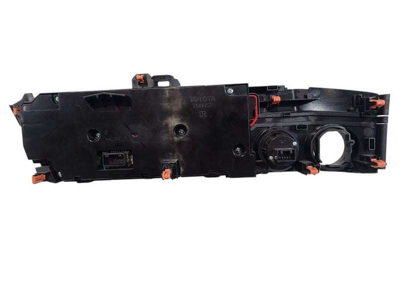 Temperature Control ID 55900-04172-B1 Fits 16-23 TACOMA 672733