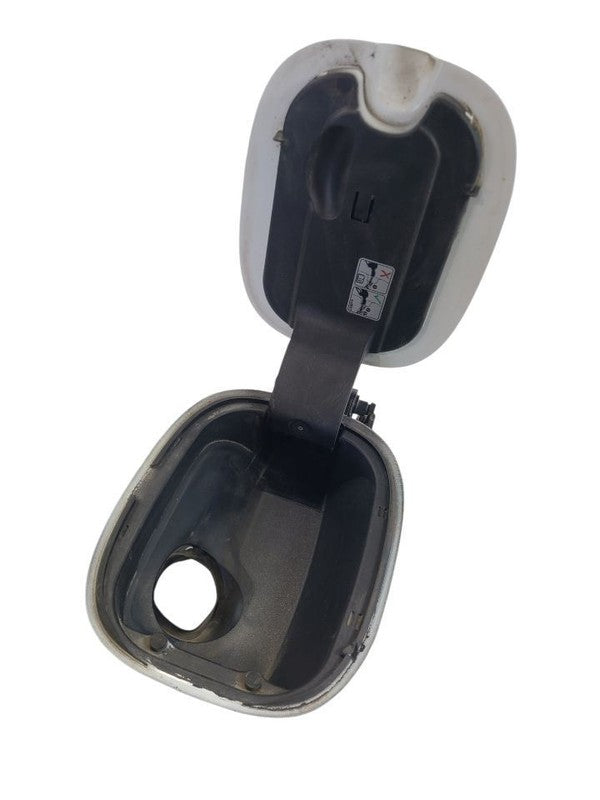 SILVRDO15 2022 Fuel Filler Door 671045