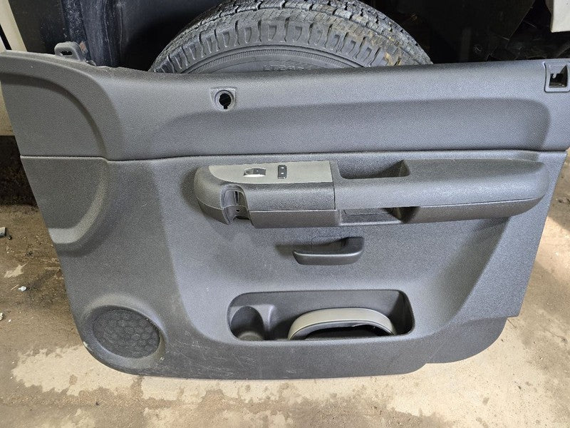 Front Passenger Door Trim Panel Fits 2008 SILVERADO 2500 622579