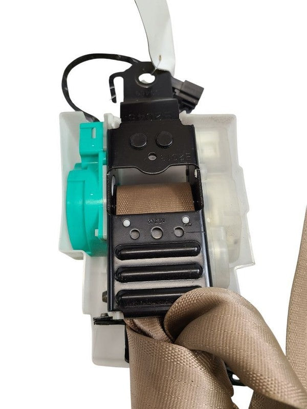 3000GT    1996 Seat Belt Front 610914