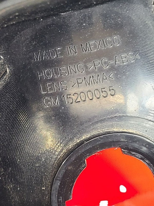 Passenger Right Tail Light Fits 07-14 SUBURBAN 1500 657876